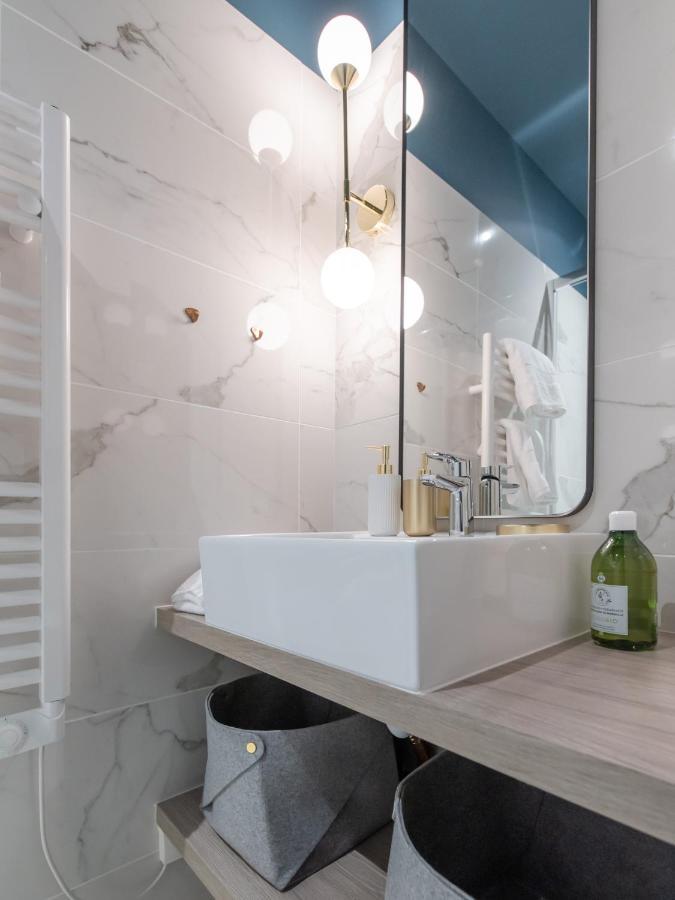 Luxury Apartment "Le Raffine" - Lyon Part-Dieu - Dreamy Flat ليون المظهر الخارجي الصورة