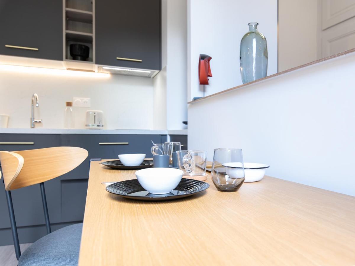 Luxury Apartment "Le Raffine" - Lyon Part-Dieu - Dreamy Flat ليون المظهر الخارجي الصورة