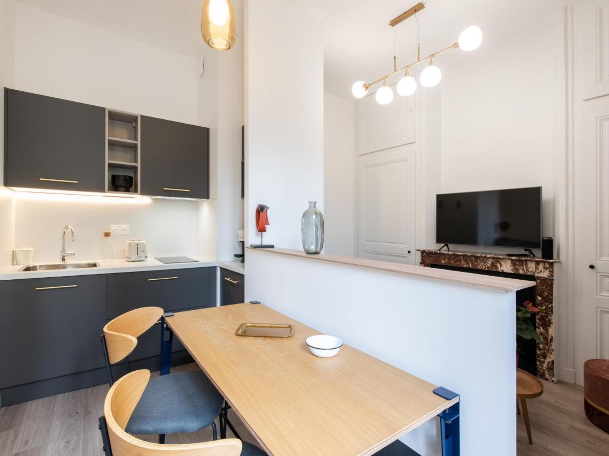 Luxury Apartment "Le Raffine" - Lyon Part-Dieu - Dreamy Flat ليون المظهر الخارجي الصورة